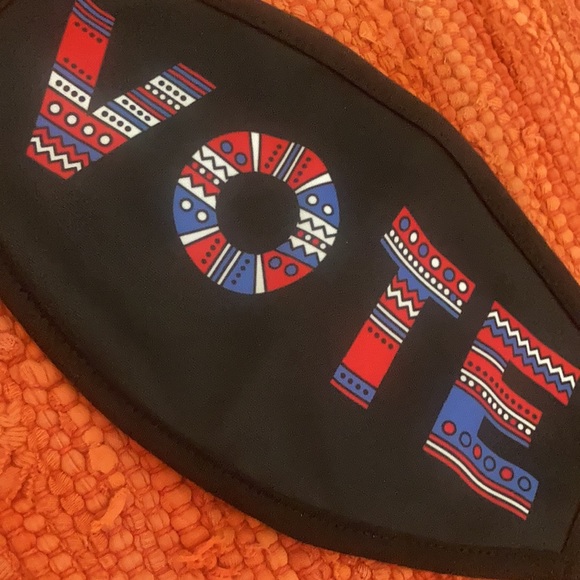 VOTE Face Mask NWT Unisex - Picture 2 of 5